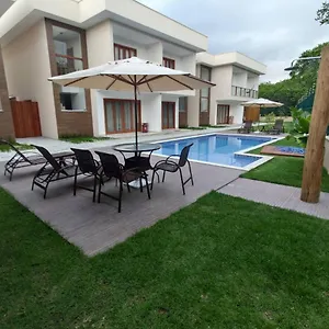 https://casa-do-passaro-dodo.hotelsportoseguro.com