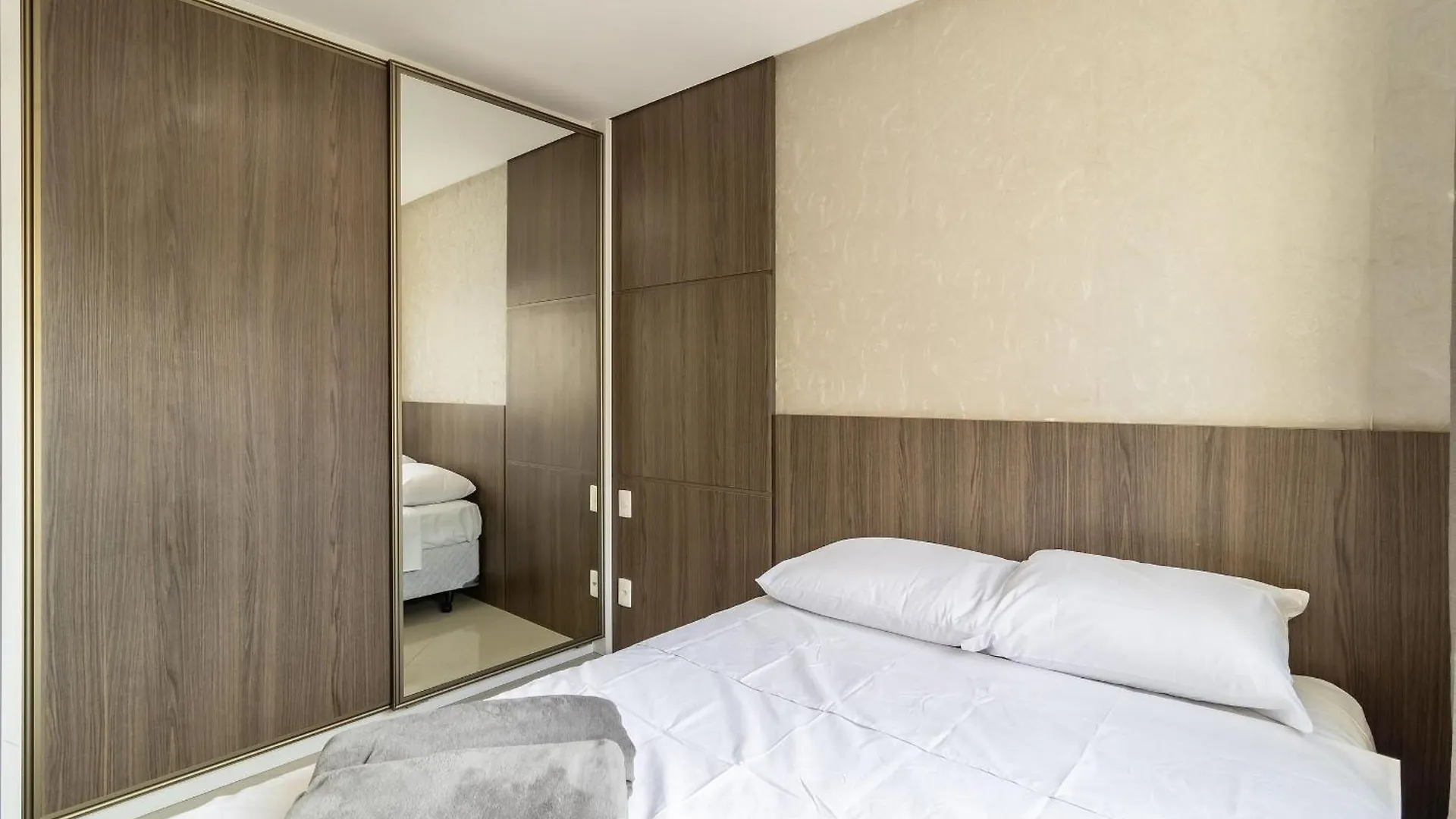 Apto Lindo Prox Do Mar Em Balneario Yvd1301 Balneário Camboriú